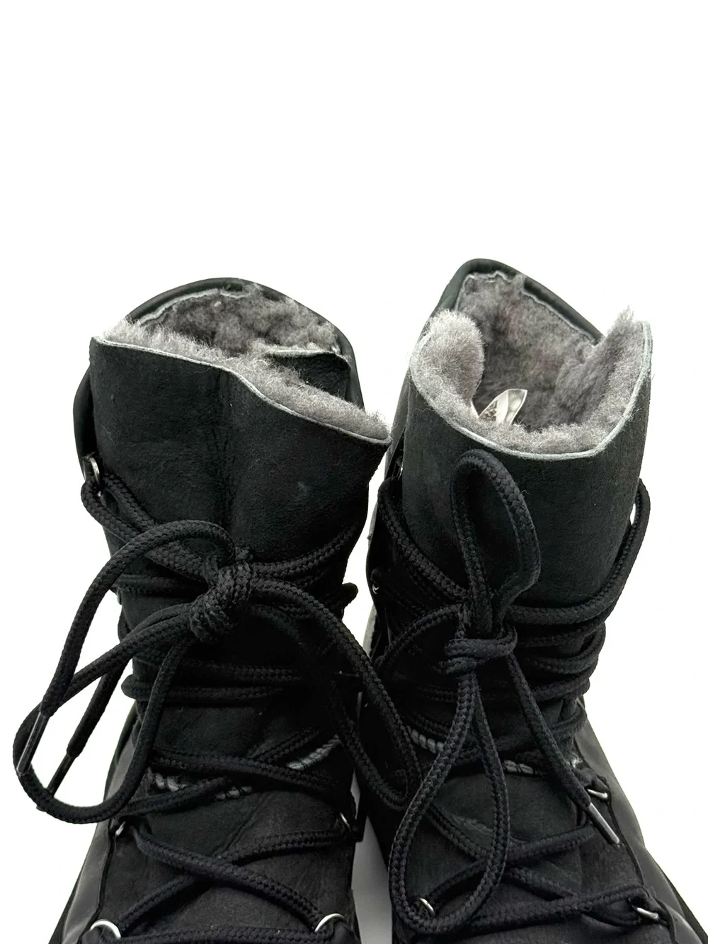 Ugg Black Lodge Lace Up Boot 7 Style 1013941